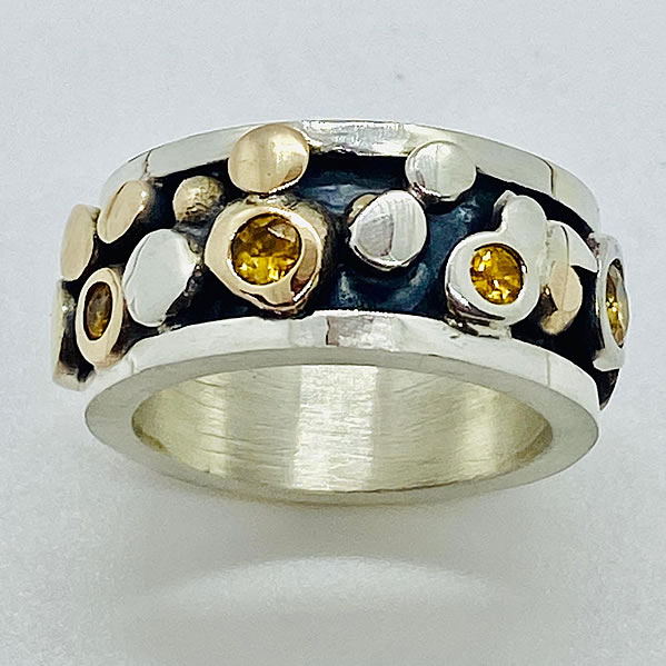 Susan Fitzsimmons of Flaunt Jewelry Design